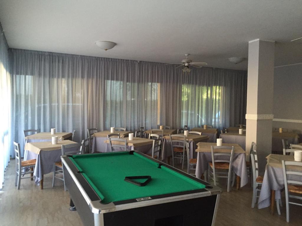 Hotel Ancora Cesenatico Εξωτερικό φωτογραφία